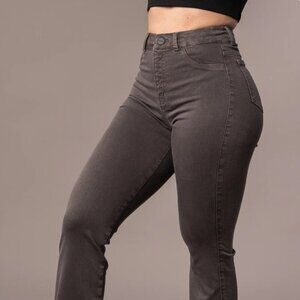 FITJEANS Women's Flare Jeans in Charcoal Gray